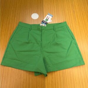 Edited by Remi Bader Women's Lightweight Trouser Short Green Size 10
